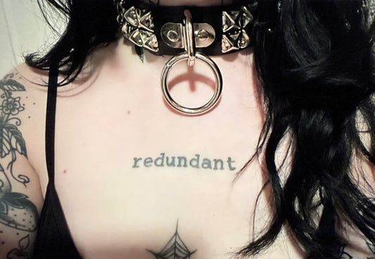 Chunky Vegan studded ring collar