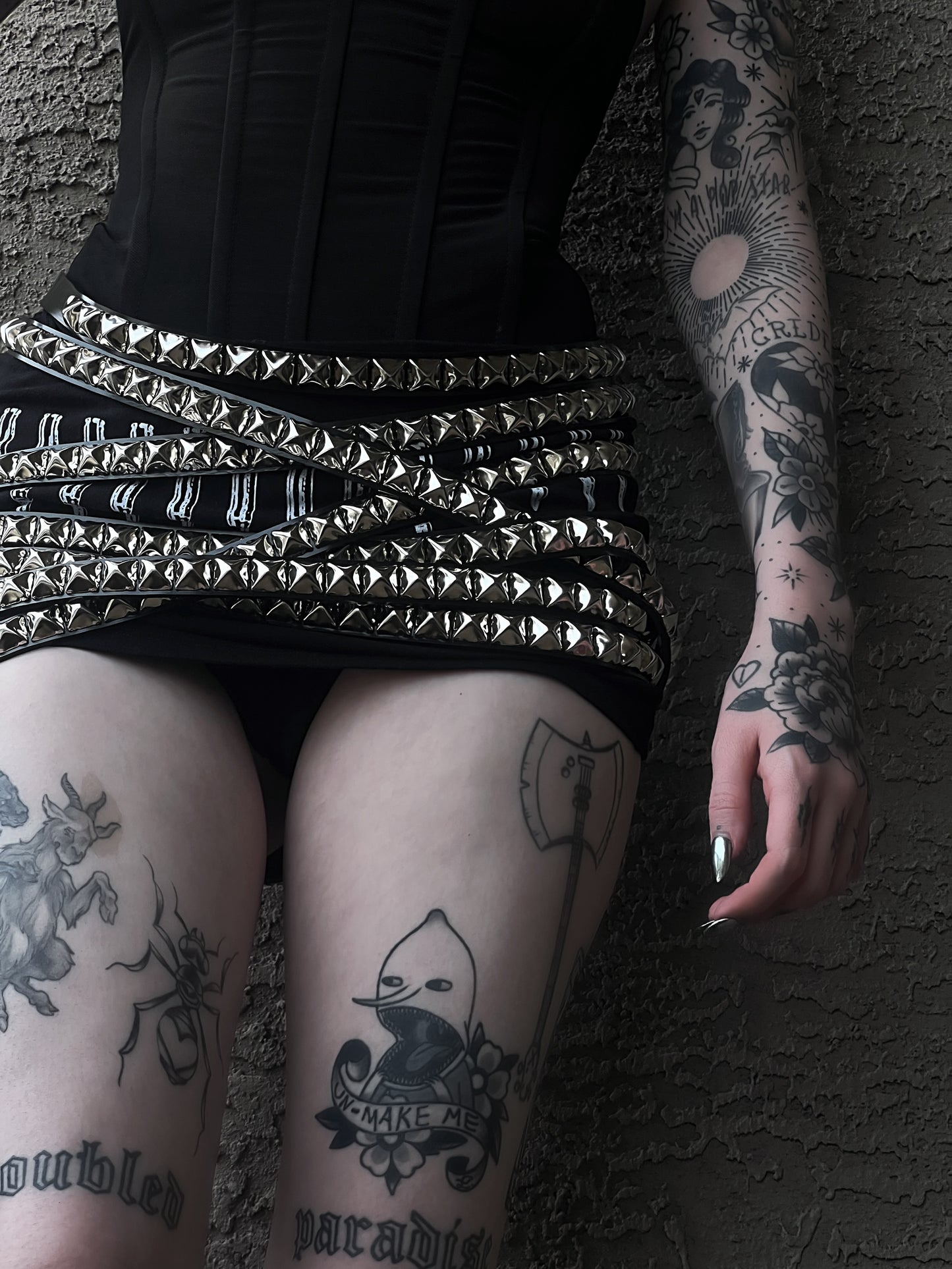 Long 1 row 5/8th" studded belt