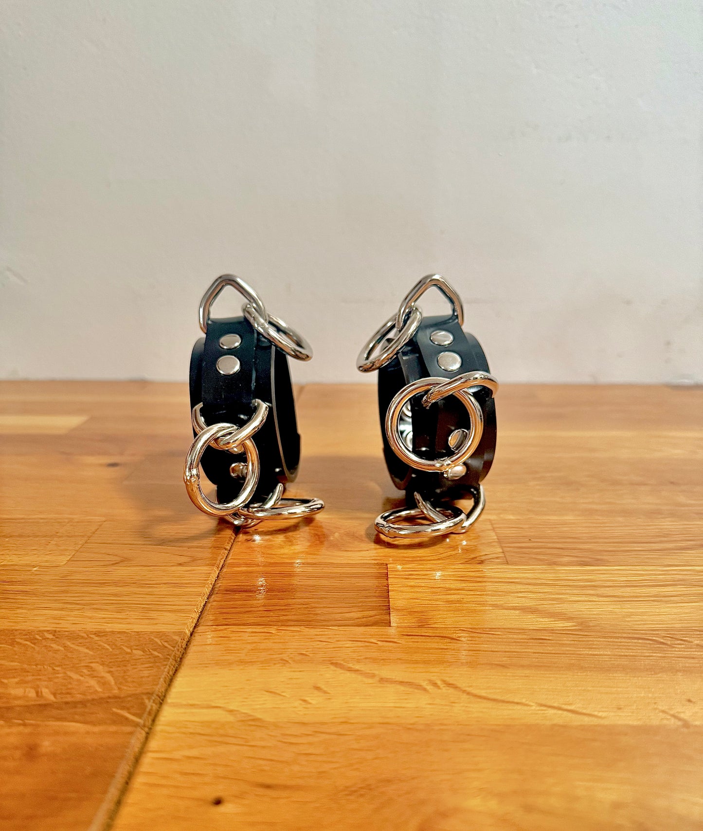 3 ring bondage bracelet